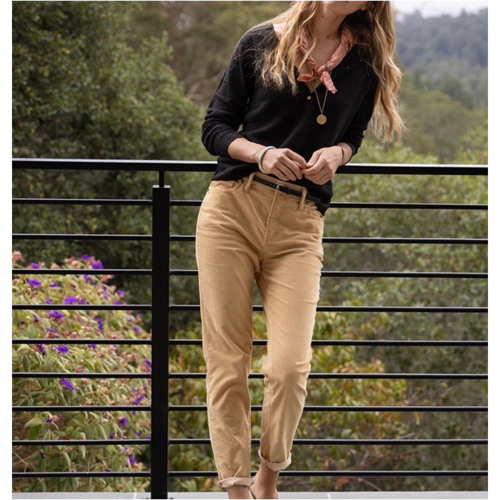 Carve Designs Carson Tan Corduroy Straight Leg Pants 8 Camel Stretch Trousers